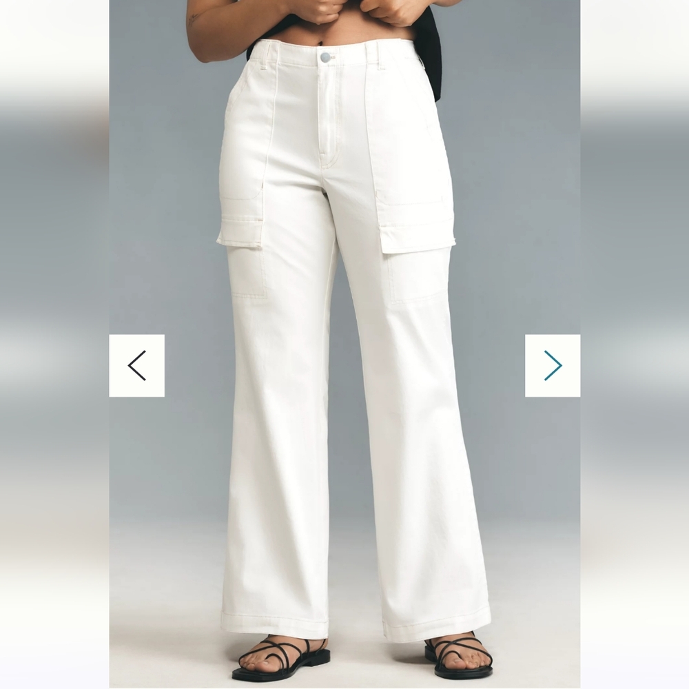 High-Rise Wide-Leg Cargo Pants - White